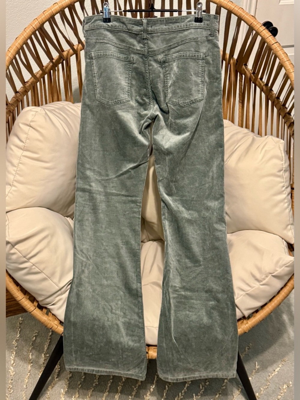 RARE ✨Anthro x Pilcro Essential Flare Mid-Rise Studded Corduroy Jeans ✨ NWOT 28 - Picture 10 of 15